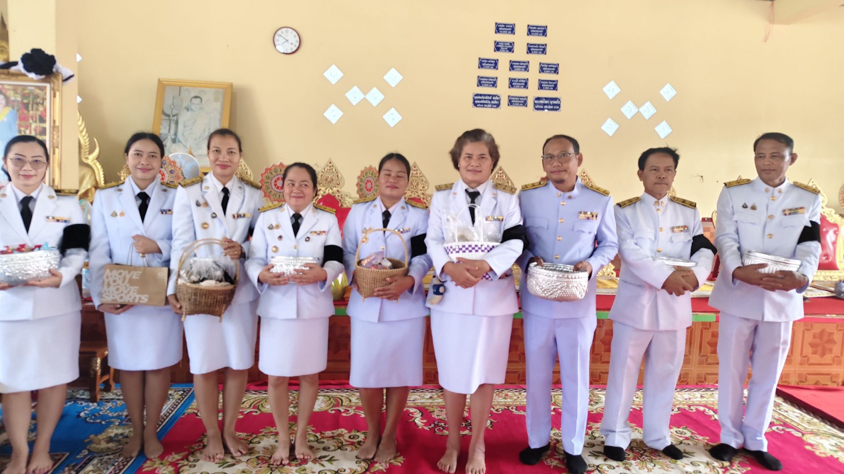 พช.นาแก ร่วมพิธีสวดพระพุทธมนต์และทำบุญตักบาตรถวายพระราชกุศล เนื่องในวันคล้ายวันพระราชสมภพสมเด็จพระนางเจ้าสิริกิติ์ พระบรมราชินีนาถ พระบรมราชชนนีพันปีหลวง และวันแม่แห่งชาติ 12 สิงหาคม 2569