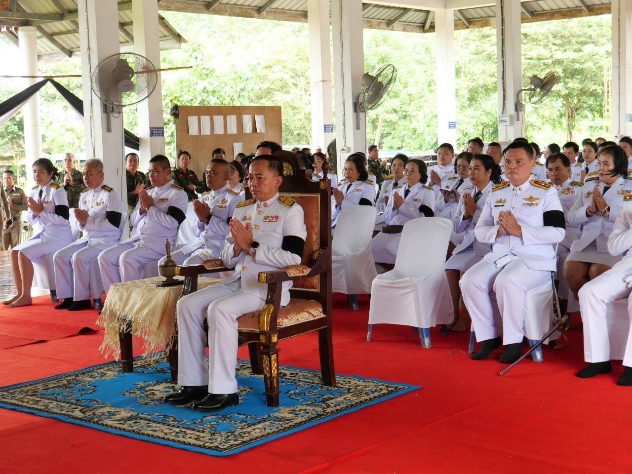 พช.นาแก ร่วมพิธีบำเพ็ญกุศล วาระครบ 100 วัน (สตมวาร) แห่งการสิ้นพระชนม์ ถวายเป็นพระกุศลแด่ สมเด็จพระเจ้าลูกเธอ เจ้าฟ้าพัชรกิติยาภาฯ